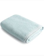ARTG Strandtuch mit Satinstreifen – Light Blue