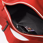 BagBase Retro Schultertasche aus 600D Polyester, White/Black 40 x 28 x 18 cm, BG14 – Bild 4