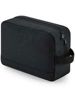BagBase Recycelte Essentials Kulturtasche 600D-Polyester – Black