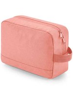 BagBase Recycelte Essentials Kulturtasche 600D-Polyester – Blush Pink