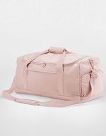 BagBase Medium Sporttasche aus recyceltem Polyester, Black 50 x 25 x 26 cm, BG561 – Fresh Pink