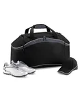BagBase Teamwear Holdall mit reflektierender Paspelierung, Black/Classic Red 64 x 35 x 31 cm, BG572 – Black/Graphite Grey/White