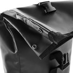 BagBase Sac à Dos Roll-Top Noir en Bâche, Black 26 x 43 x 13 cm, BG815 – Bild 7