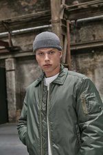 BuildYourBrand Recycelte Polyester Strickmütze mit Umschlag, Asphalt One Size, BY154 – Bild 1
