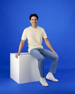 Light Cotton Adult T-Shirt – Bild 1
