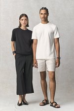 Unisex Easycare T-Shirt Lyam – Bild 1