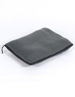 L-merch Mikrofleece-Decken-Kissen-Set Grau Recycled – Grey