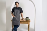 Premier Workwear Tablier en denim bio avec poches, Black Denim (ca. Pantone 532C) 80 x 72 cm, PW113 – image 1