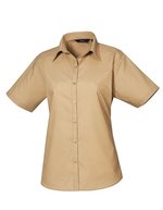 Premier Workwear Popeline Bluse kurzarm tailliert WRAP-zertifiziert, Aubergine 44 (XL/16), PW302 – Khaki