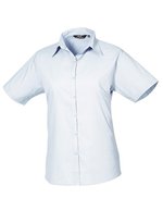 Premier Workwear Popeline Bluse kurzarm tailliert WRAP-zertifiziert, Aubergine 44 (XL/16), PW302 – Light Blue (ca. Pantone 2717C)