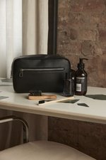 Quadra Kulturtasche in Lederoptik mit Fächern, Black 25,5 x 16 x 9 cm, QD779 – Bild 1