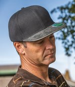 Result Headwear Bronx Glitter Peak Snapback Cap, Black/Gold One Size, RH87 – Bild 8