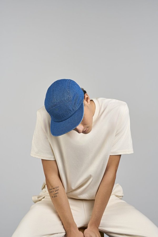 Ruby Cap