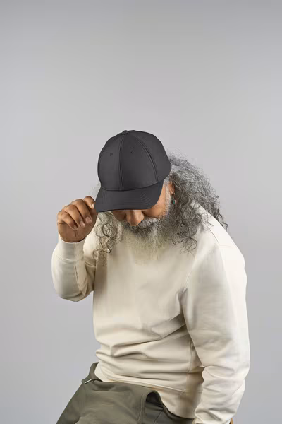 Nila Cap