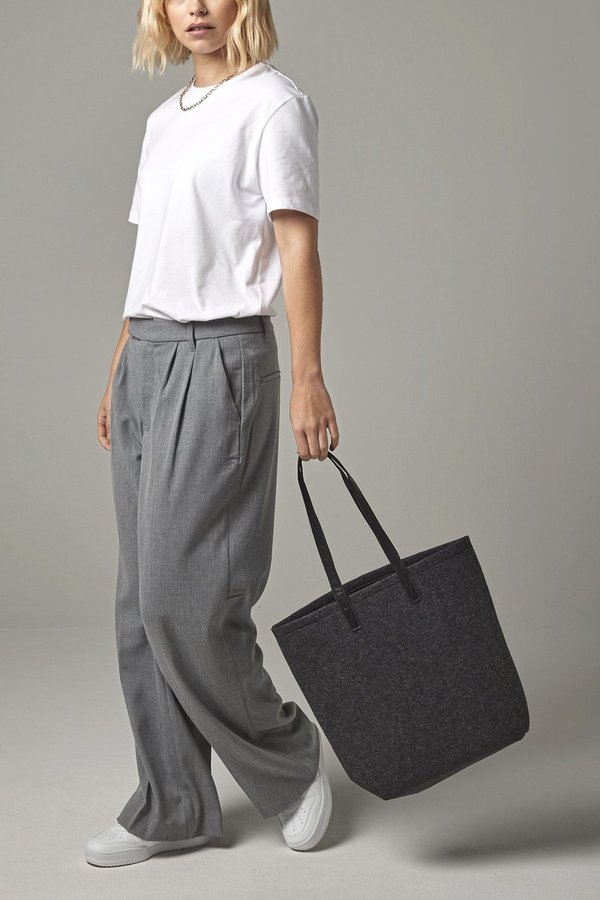 BagBase Premium Filz Tasche mit PU-Gurten