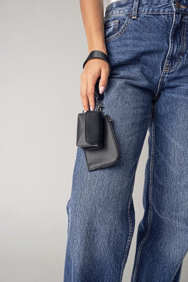 Boutique Pouch Wristlet