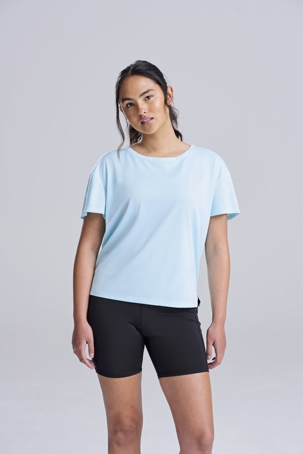Just Cool T-Shirt mit offenem Rücken für Damen