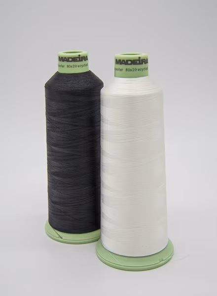 Madeira Polyneon Green Stickgarnspule 100% Recycling