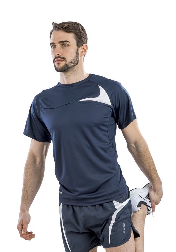 SPIRO Ergonomisches Herren Training Shirt mit Netz Einsätzen