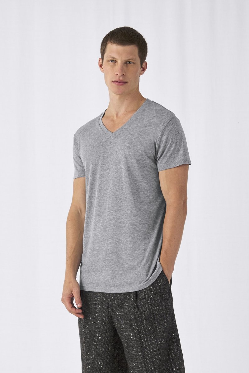 B&C V-Ausschnitt Triblend T-Shirt Herren, Black S, BCTM057