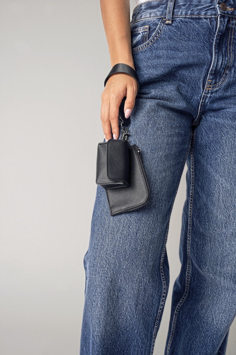 Boutique Pouch Wristlet