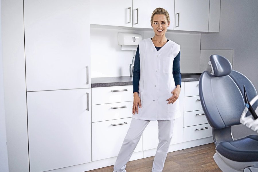 Karlowsky Damenkasack Sara mit V-Ausschnitt, White 44, KY061