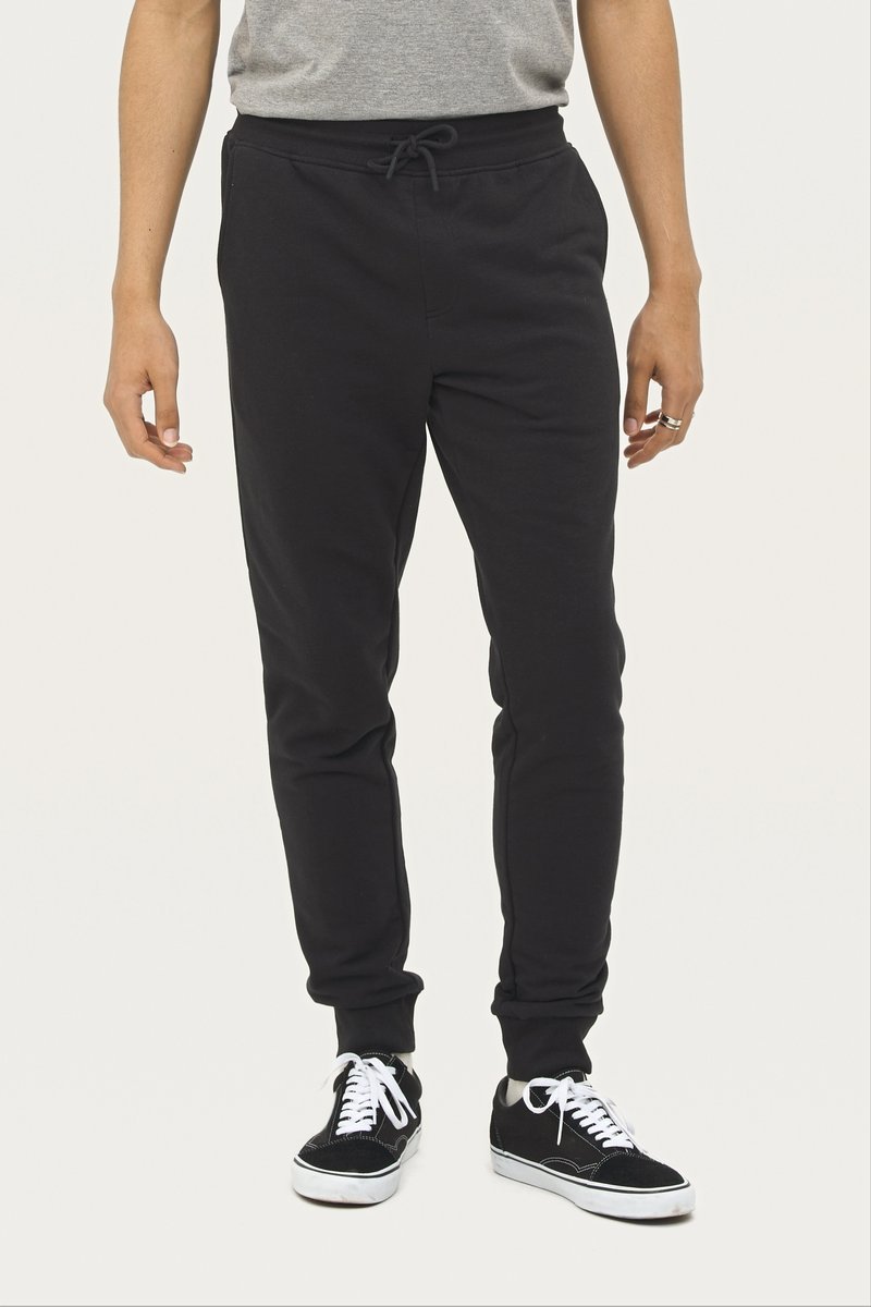 SOL´S Slim-Fit Jogginghose aus Bio-Baumwolle, Black XS, L03808