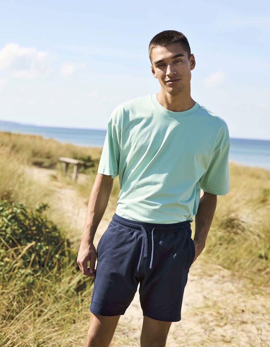 Tiger Cotton by Neutral Sweatshorts aus Bio-Baumwolle, locker Schnitt, Black M, NET64111