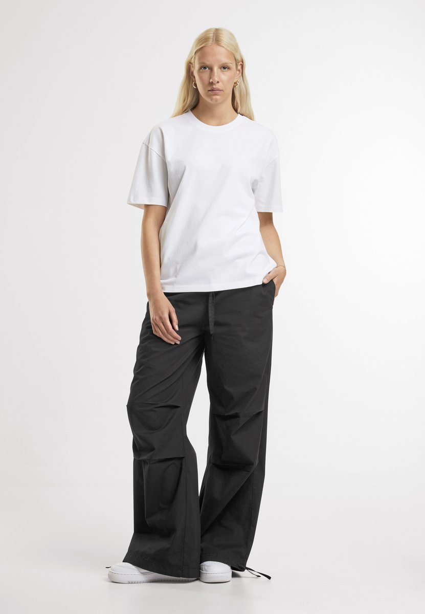 Oversized Tee