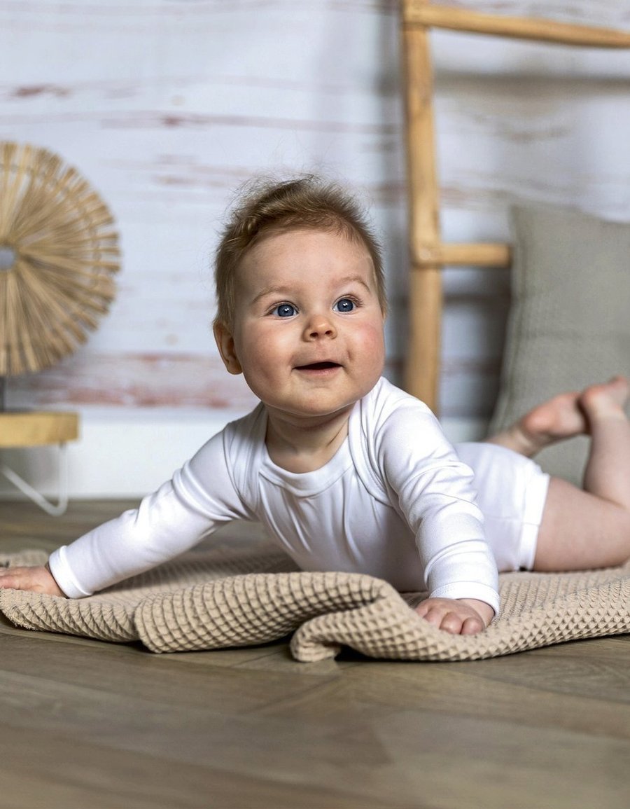 Link Kids Wear Langarm-Babybody mit Envelope-Halsausschnitt, White 62-68, X805