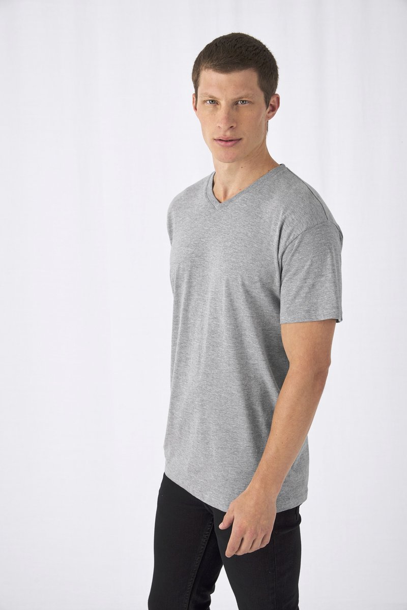 B&C T-Shirt Exact V-Neck aus Baumwolle
