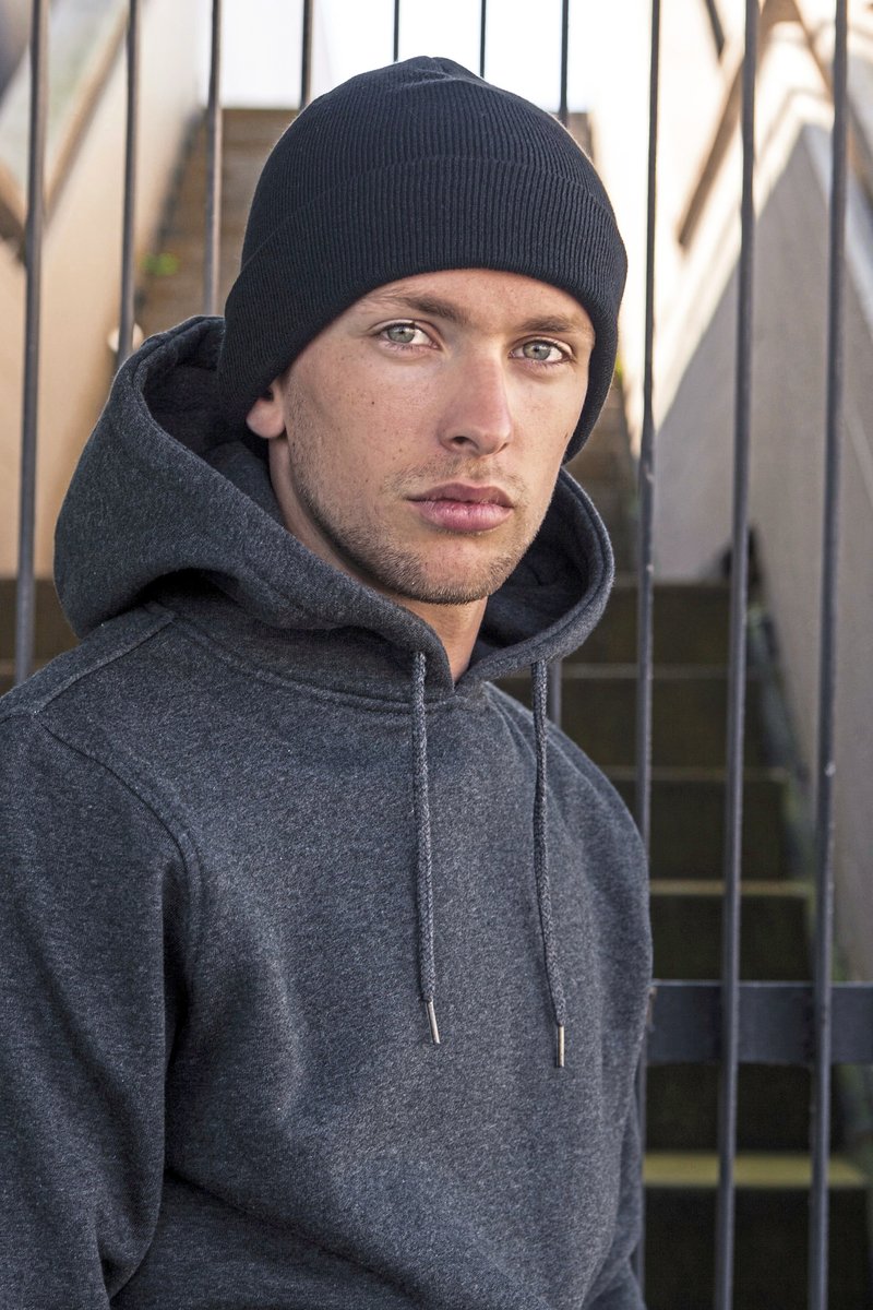BuildYourBrand Schwarzes Heavy Knit Beanie mit Umschlag