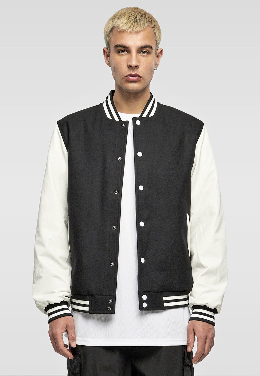 BuildYourBrand Oldschool College Jacket in Schwarz-Weiß