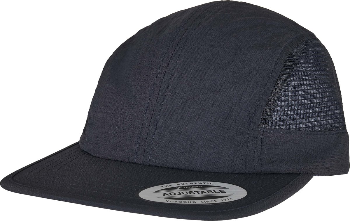 FLEXFIT Nylon Snapback Cap mit Mesh-Einsätzen