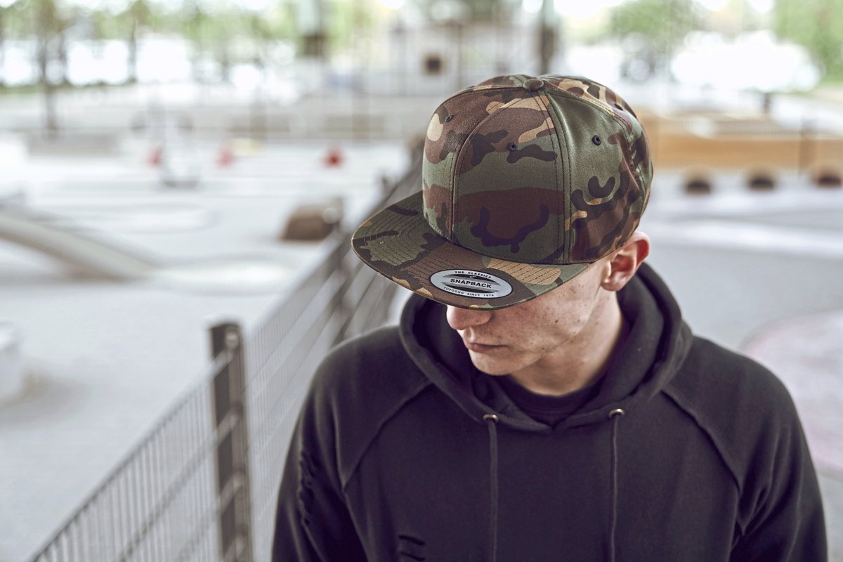 FLEXFIT Woodland Camo Classic Snapback Cap