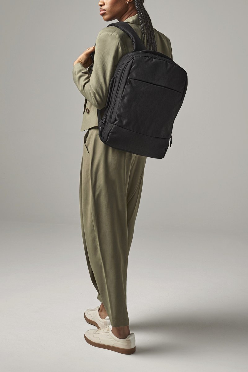 Quadra Convertible Rucksack mit USB-Ladeanschluss