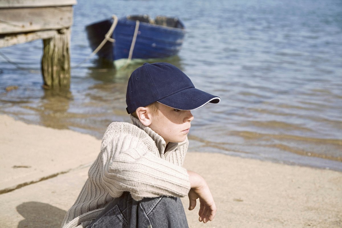 Result Headwear Junior Heavy Brushed Baumwoll-Cap schwarz