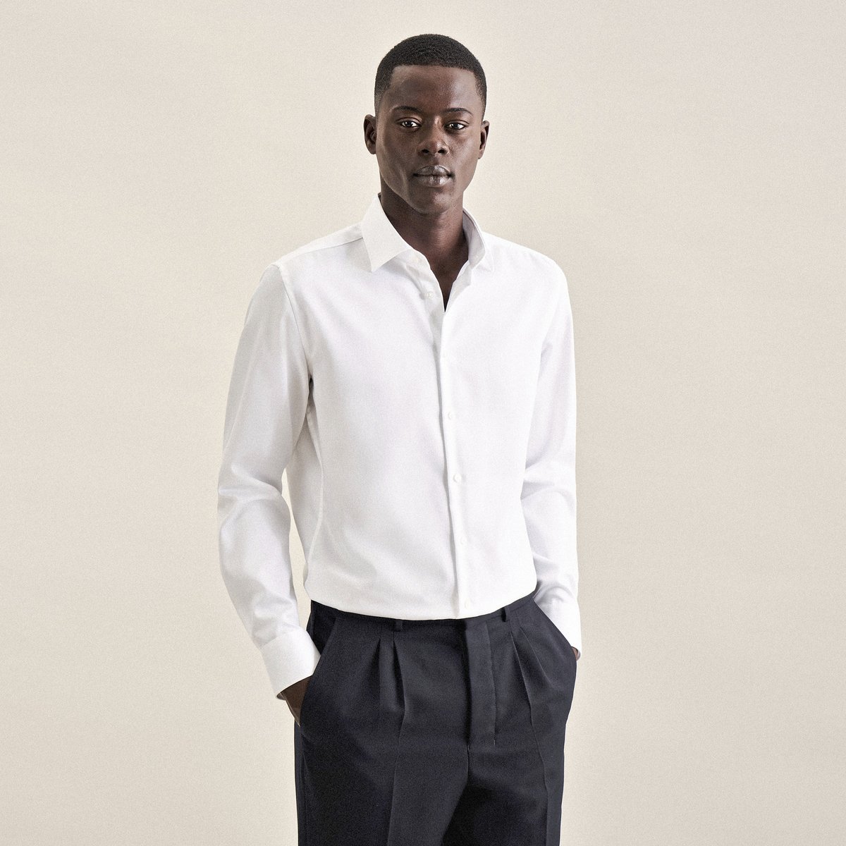 Men´s Shirt Shaped Fit Fine Twill Longsleeve