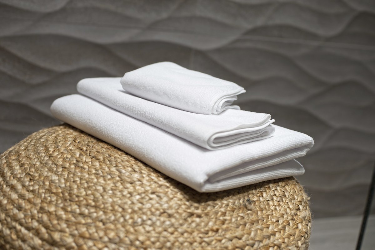 Towel City Mikrofaser Gästehandtuch 30x50 cm