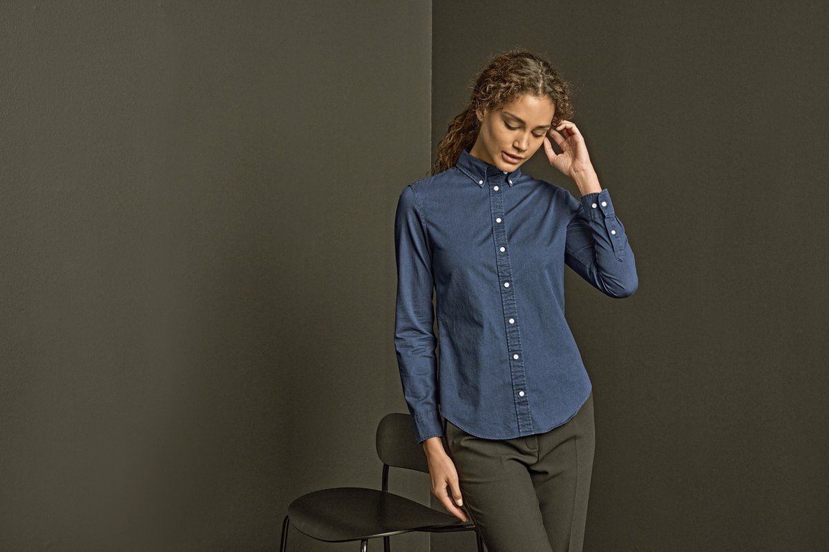 Tee Jays Langarm-Shirt aus Twill mit Button-Down-Kragen